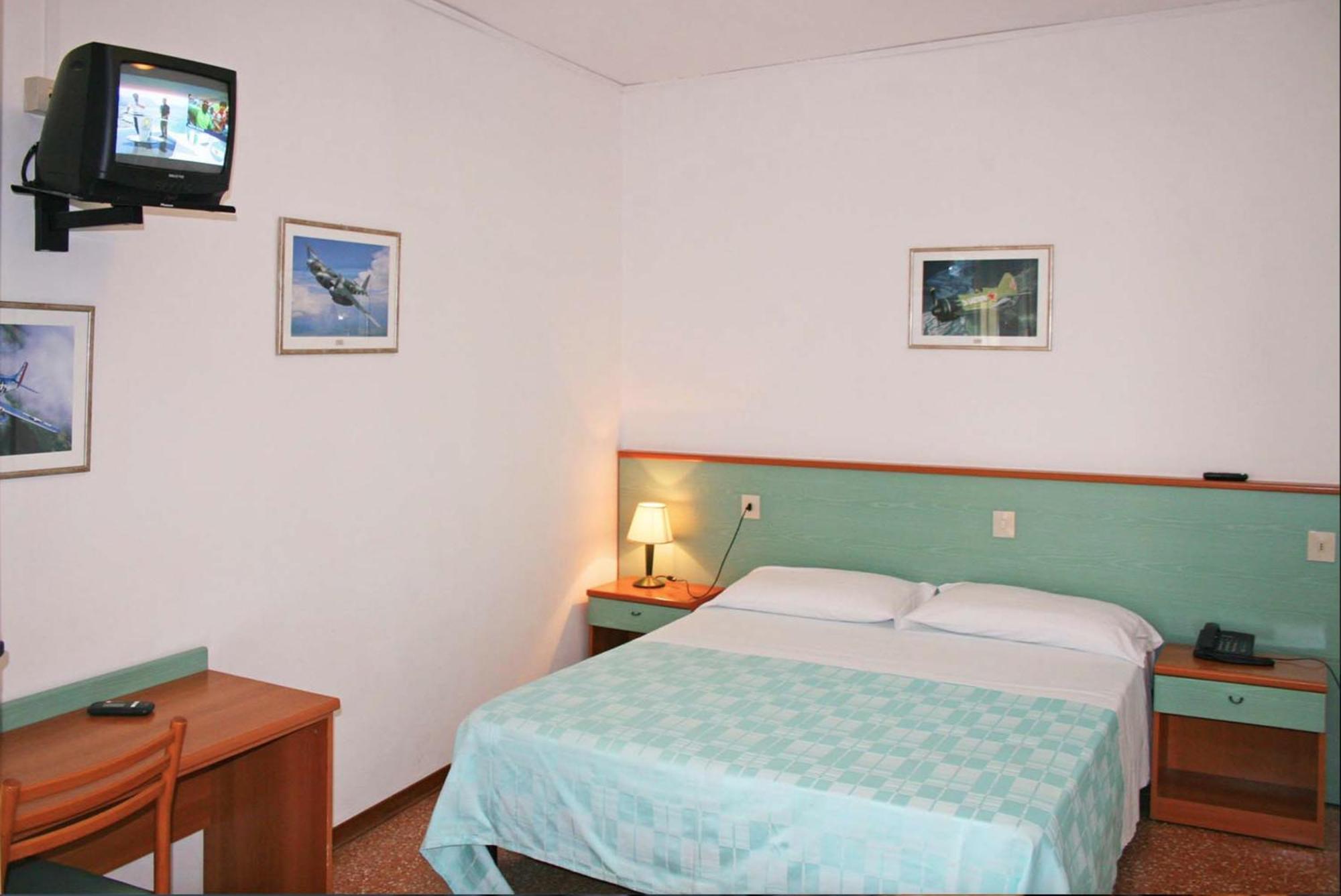 Hotel Janeiro Frontemare Lido di Jesolo Eksteriør bilde